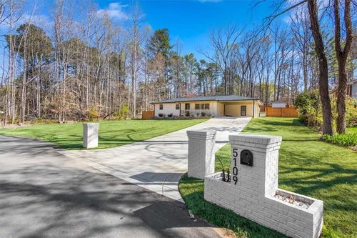 5109 Dogwood Hills Dr, Sugar Hill, GA, 30518-4623 | Card Image