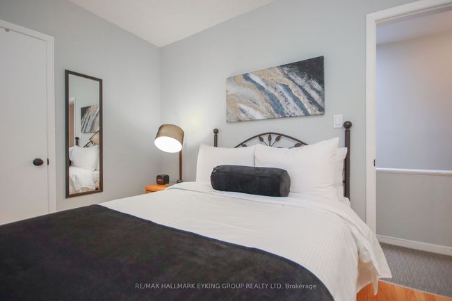 239 York St, House attached with 3 bedrooms, 2 bathrooms and 1 parking in Ottawa ON | Image 39