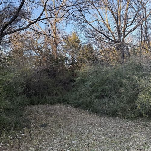 33-9961 Teagarden Rd, Dallas, TX, 75217-8476 | Card Image