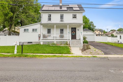 92 Railroad Ave, Montgomery, NY, 12549-1518 | Card Image