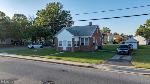 305 Port St, EASTON, MD, 21601-4101 | Card Image