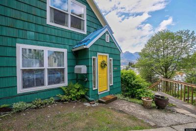 418 Kennedy Street, House other with 4 bedrooms, 2 bathrooms and null parking in Juneau AK | Image 3