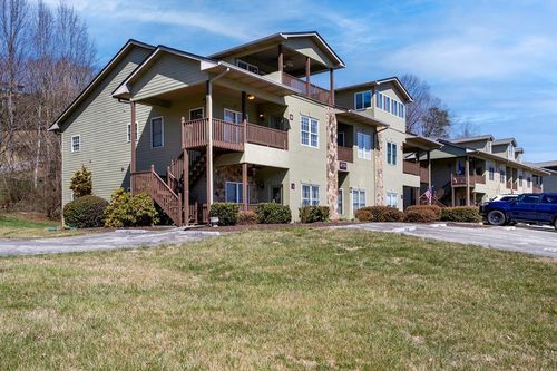 unit-d-1725 Watercrest Way, Young Harris, GA, 30582-6918 | Card Image