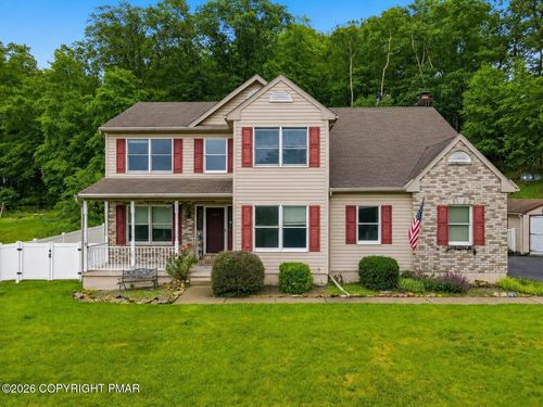 4017 Crest View Dr, Stroudsburg, PA, 18360-9050 | Card Image