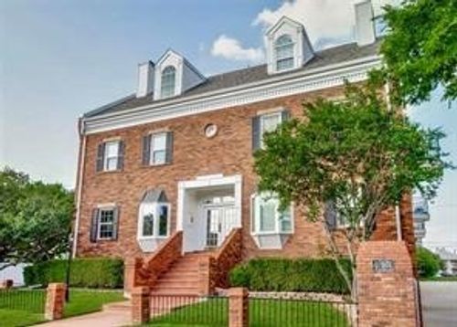 apt-102-4034 Rawlins St, Dallas, TX, 75219-5632 | Card Image