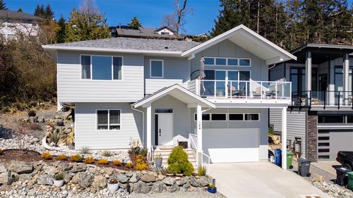 104 Golden View Dr, Nanaimo, BC, V9T0K8 | Card Image