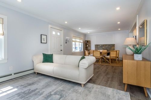39 Birchcroft Rd, Canton, MA, 02021-1504 | Card Image