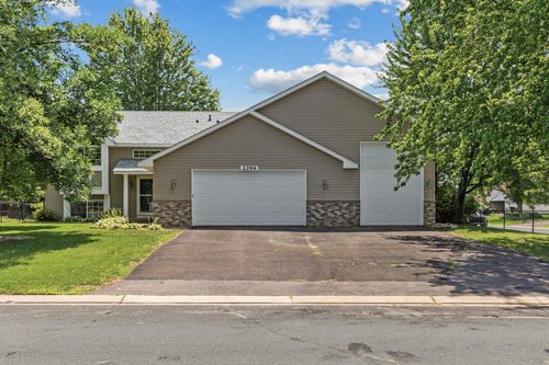 2294 Mathias Rd, Shakopee, MN, 55379-4341 | Card Image
