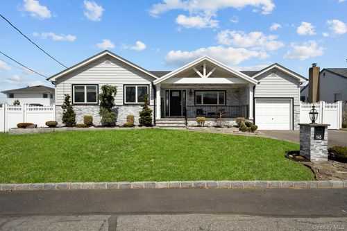 145 Ecker Ave, West Babylon, NY, 11704-6505 | Card Image