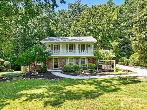 2202 Bonnavit Ct Ne, Atlanta, GA, 30345-4129 | Card Image