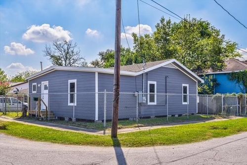 3802 Ranch St, Houston, TX, 77026-6573 | Card Image