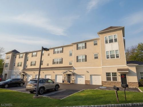 301-5 W River Styx Rd, Hopatcong, NJ, 07843-1893 | Card Image