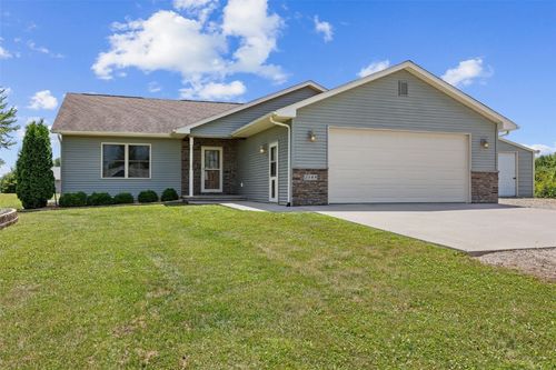 2089 117th Ct, Kalona, IA, 52247-4710 | Card Image