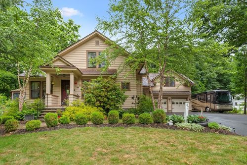 47 Bancroft Rd, Holden, MA, 01520-1243 | Card Image