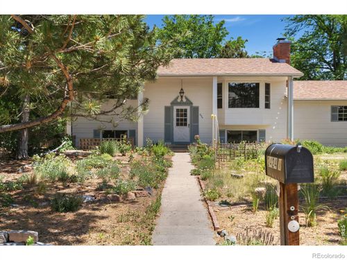 2424 Sheffield Cir W, Fort Collins, CO, 80526-1636 | Card Image