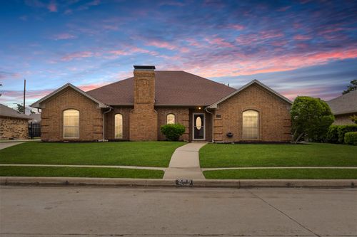 200 Sunny Crest Dr, Murphy, TX, 75094-3420 | Card Image
