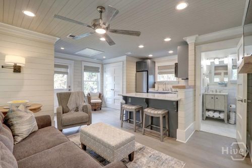 1320 Wilmington Island Rd, savannah, GA, 31410-4513 | Card Image