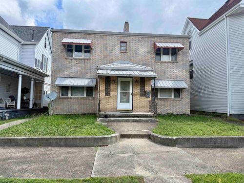 211 Mcgraw Ave, Grafton, WV, 26354-1609 | Card Image