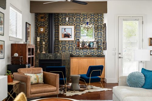 one-1708 Harvey, Austin, TX, 78702 | Card Image