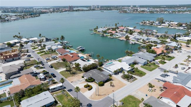 6405 2 Nd Palm Pt, House other with 3 bedrooms, 2 bathrooms and null parking in St Pete Beach FL | Image 23