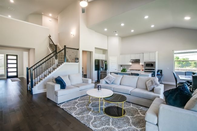 16701 Casa Anna Dr, House other with 5 bedrooms, 4 bathrooms and 4 parking in PFLUGERVILLE TX | Image 5