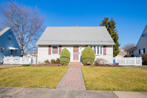 28 Gregory Ter, Bloomfield, NJ, 07003-5311 | Card Image