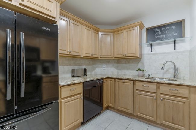 66 Jamestown Rd, Townhouse with 2 bedrooms, 2 bathrooms and null parking in Basking Ridge NJ | Image 11