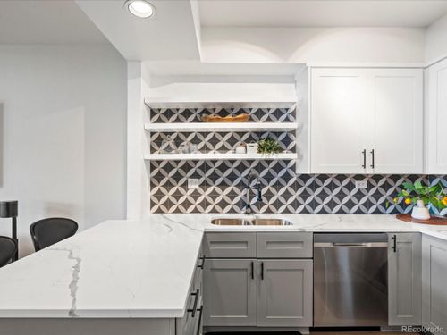 407-345 Fillmore St, Denver, CO, 80206-4358 | Card Image