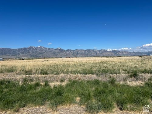 4560 N 6800 W, Corinne, UT, 84307-9505 | Card Image
