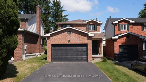 4 Lawnview Crt, Brampton, ON, L6Z1S7 | Card Image