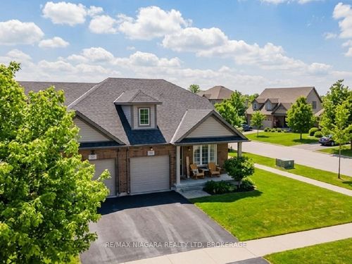 63 Falcon Dr, Welland, ON, L3C0B2 | Card Image