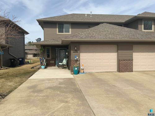 8506 W Lavern Wipf St, Sioux Falls, SD, 57106-4786 | Card Image