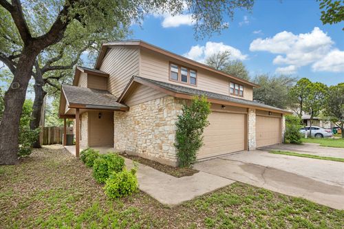 8329 Fathom Cir, Austin, TX, 78750-3105 | Card Image