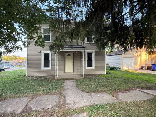 355 2nd St N, Winthrop, IA, 50682-9773 | Card Image