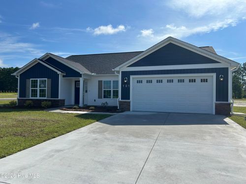 101 Constitution Court, Newport, NC, 28570 | Card Image