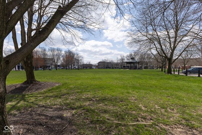 APT-2C - 12926 University Cres, Condo with 1 bedrooms, 1 bathrooms and null parking in Carmel IN | Image 16