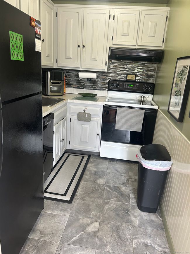 APT-607 - 1310 Berlin Turnpike, Condo with 2 bedrooms, 1 bathrooms and 1 parking in Wethersfield CT | Image 20