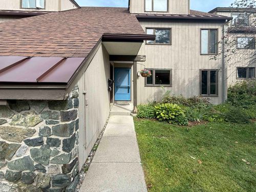 131 Brook Holw, Hanover, NH, 03755-2801 | Card Image