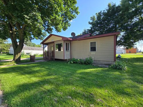 524 Clara Ave, Murdock, MN, 56271-8039 | Card Image