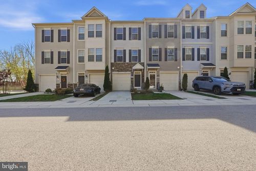 8219 Hollow Ct, SEVERN, MD, 21144-1883 | Card Image