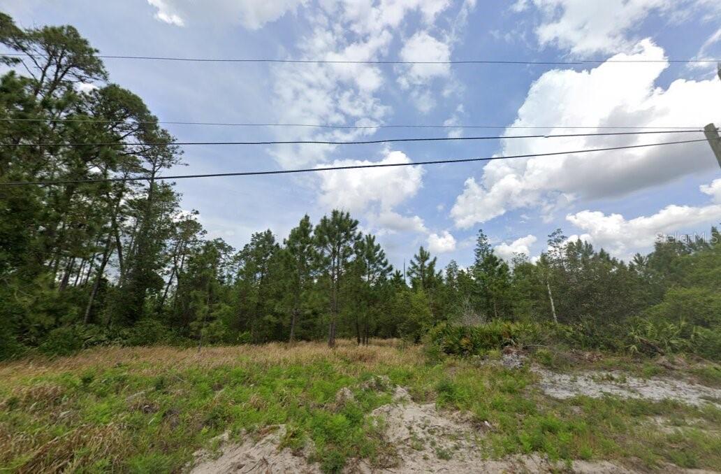 Land in DELAND