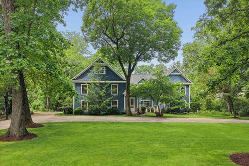 821 Oak Spring Ln, Libertyville, IL, 60048-1609 | Card Image
