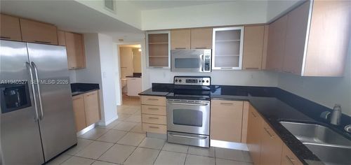 apt-501-3300 Ne 191st St, Aventura, FL, 33180-2441 | Card Image