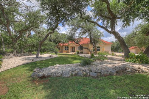 293 Turkey Cv, New Braunfels, TX, 78132-1662 | Card Image