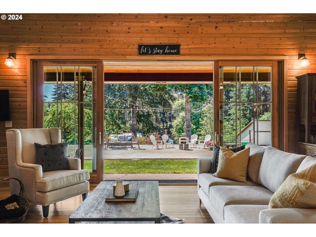17765 Monnier Rd Ne, House other with 5 bedrooms, 4 bathrooms and 4 parking in Hubbard OR | Image 10