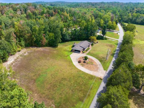 1907 Old Perryville Rd, Parsons, TN, 38363-3353 | Card Image