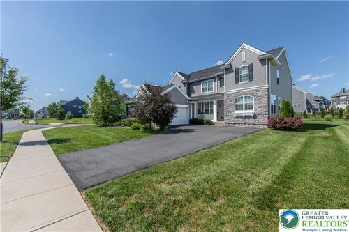 2835 Lenape Way, Forks Twp, PA, 18040-7261 | Card Image