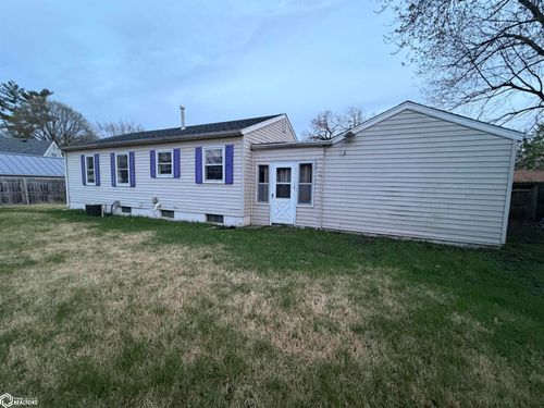 5 Silverwood Dr, Ottumwa, IA, 52501-3938 | Card Image