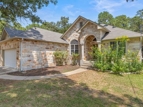 110 Kauai Ct, Bastrop, TX, 78602-7105 | Card Image