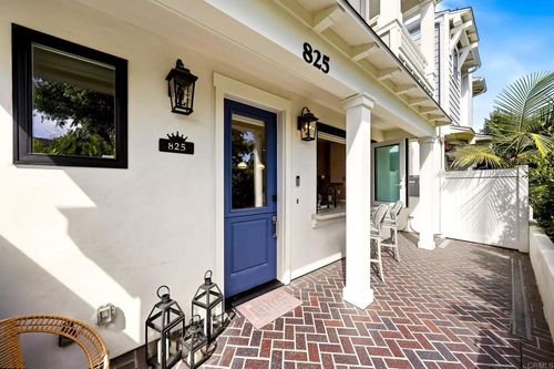 825 9th St, Coronado, CA, 92118-2501 | Card Image